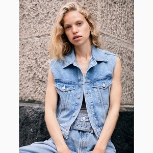 NEW WITH TAGS Free People AGOLDE Reworked 90's Vest in Revival